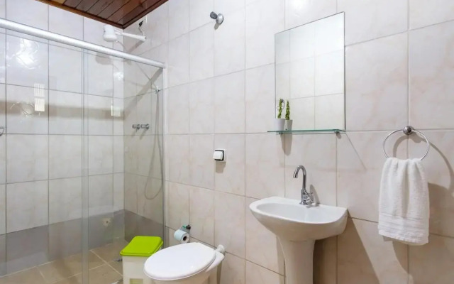 Bh 12: Casa Com Piscina, Perfeita E Bem Localizada!!!