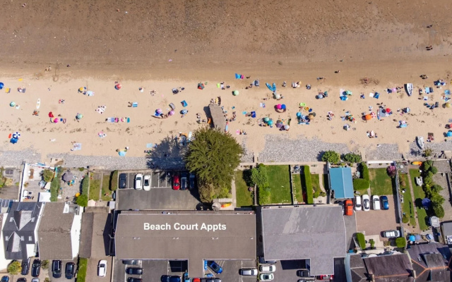 Life s a Beach - Direct Beach Access Sea Views