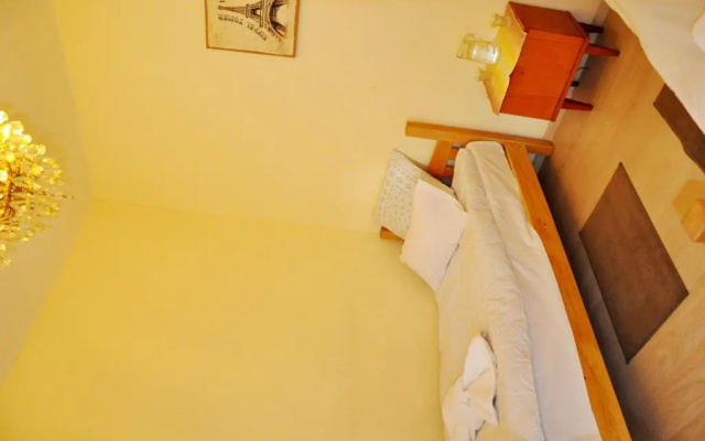 Nukiss Hostel