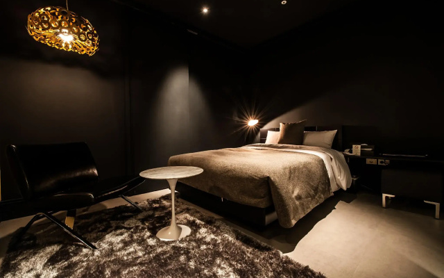 SR Hotel Sadang