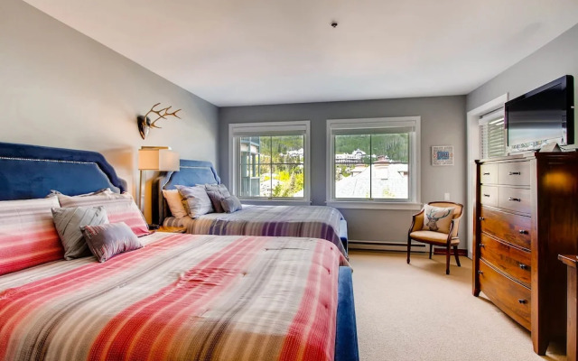 Centennial 2 Bedroom Condo Unit 11