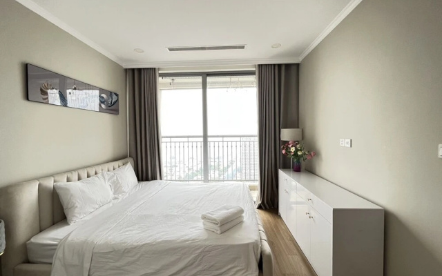 Vinhomes Gardenia - 2 Brs Apartment