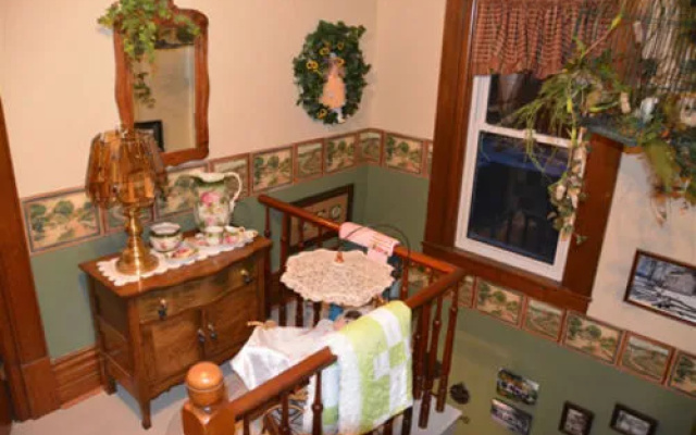 The Country Doll House B&B