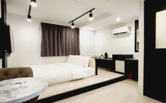 Daon Hotel