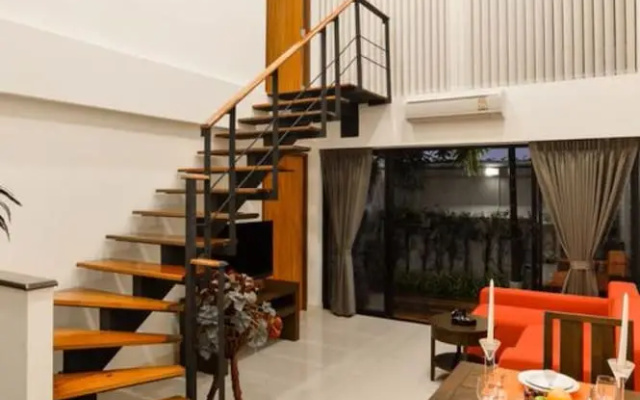 The Pad Silom Convent Serviced Apartment