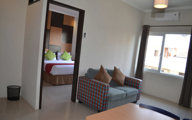 Tiatira Kencana Hotel