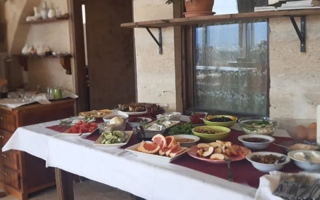 Asir Cave Hotel
