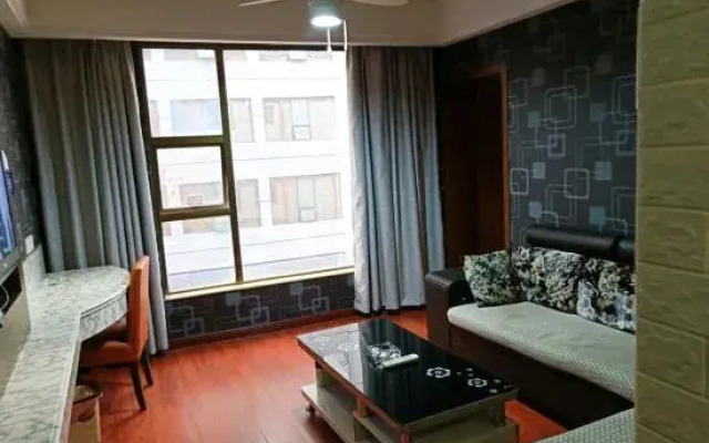 6+1 Chain Hotel Huaihua Railway Station