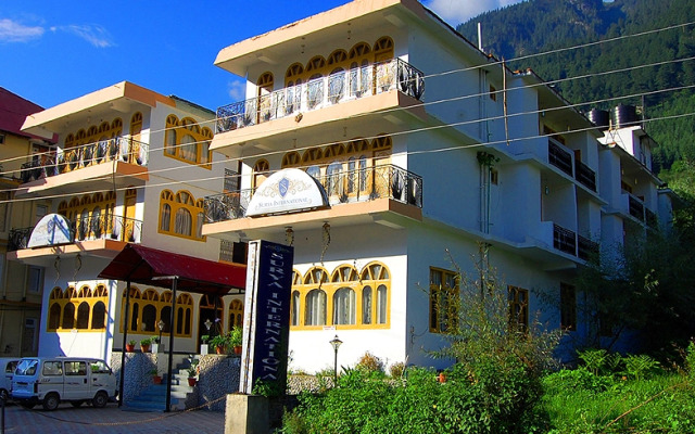 Hotel Surya International - Manali