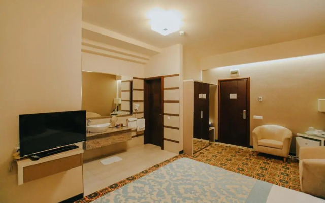 Hotel Romanita