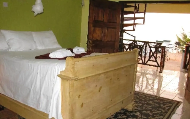 Idlers Rest Beach Hotel