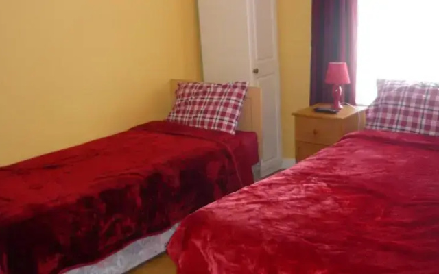 Deacys B&B