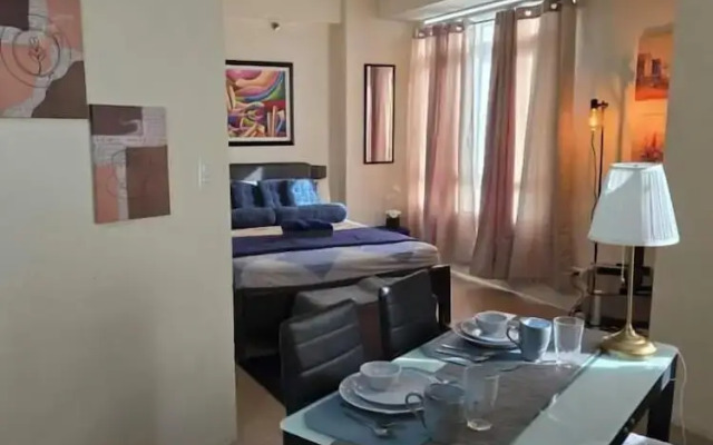 Super Cozy Apartment-Newport Boulevard