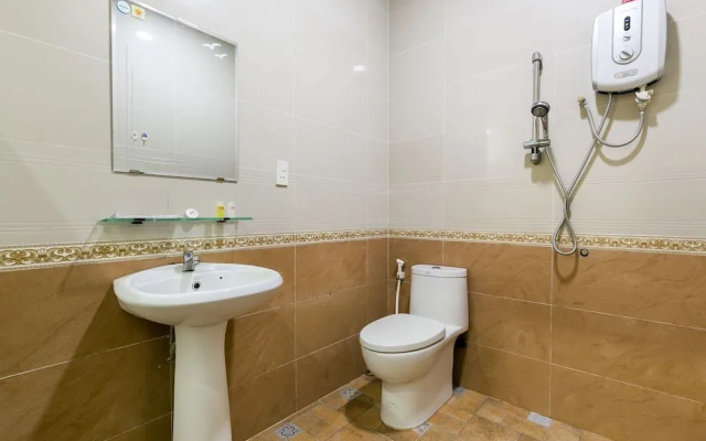 Oyo 425 Seven Stars Hotel
