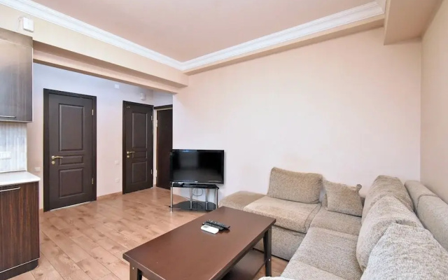 Apartment by Luxe Group KO110