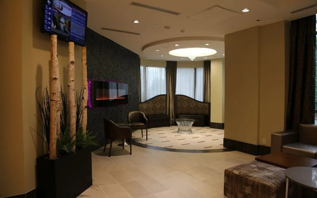 Sarkar Suites - 330 Burnhamthorpe Road
