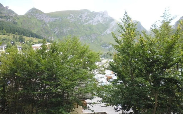 Appartement Gourette, 2 pièces, 6 personnes - FR-1-400-60