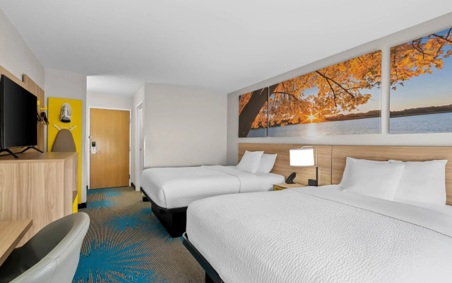 Days Inn by Wyndham Imlay City