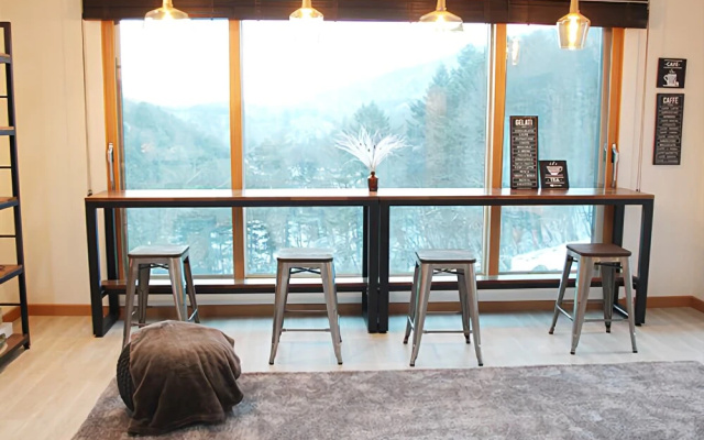 Nayangju Meomum Village Pension