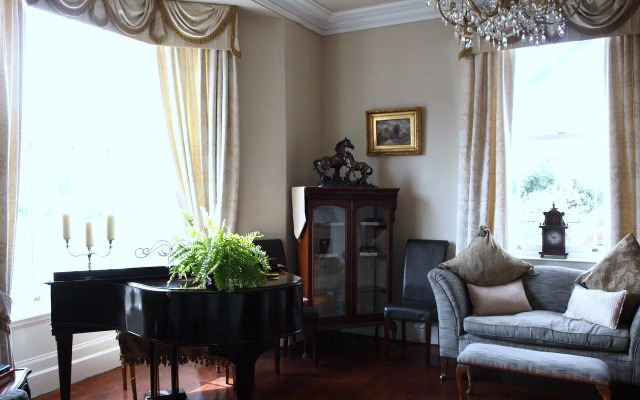 Meadowsweet Hotel