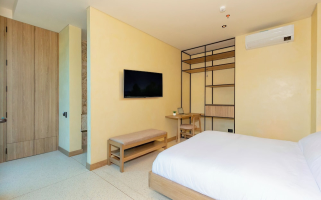 Hotel Iconik