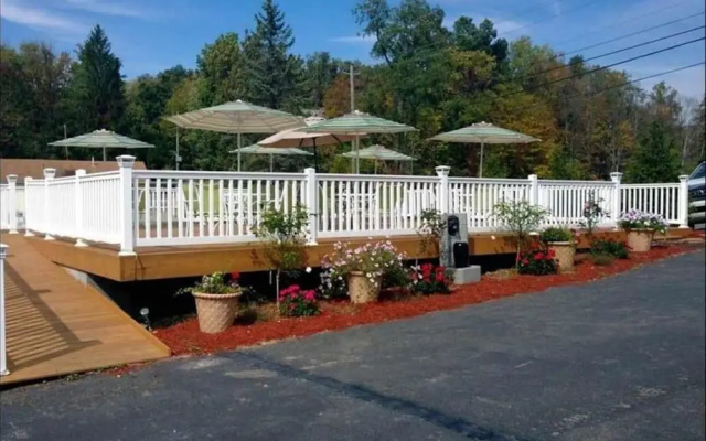 The Lake Manor