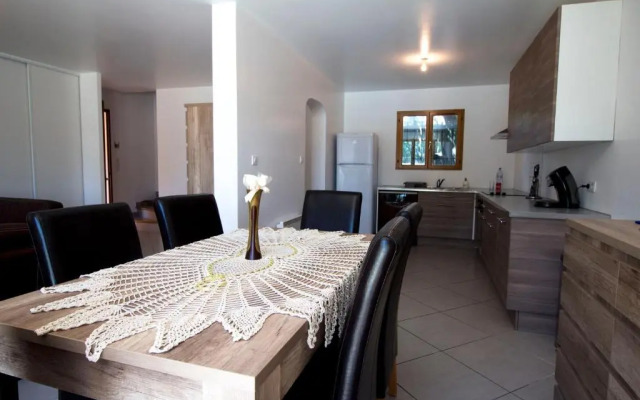 Jolie Maison avec piscine à 10min d’Aix enProvence