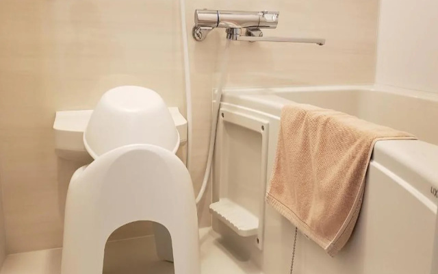 Hotel Chuo Crown