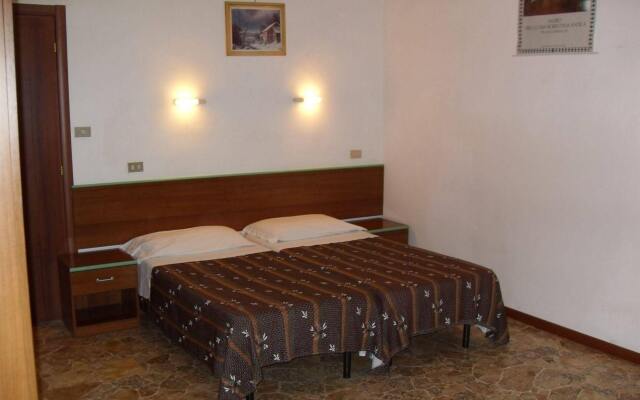 Отель Mary's House Италия, Флоренция - 2 отзыва об отеле, цены и фото номеров - забронировать отель Mary's House онлайн комната для гостей