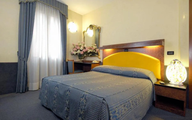Hotel Atlantide
