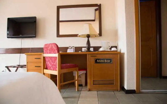 Elmina Beach Resort