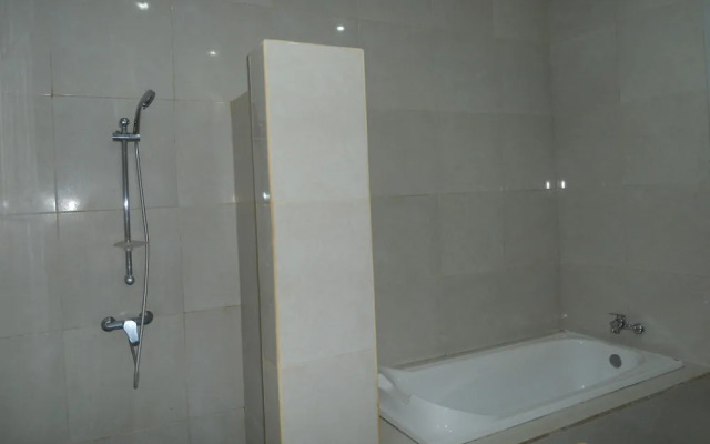 Arya Residence