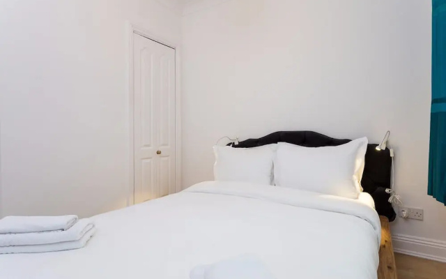 Stunning 1 Bed Flat near London Bridge