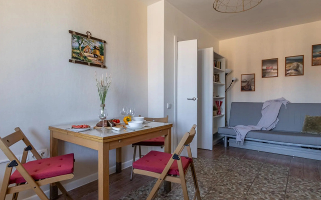 Satin Home Apart на улице Фёдора Абрамова 8