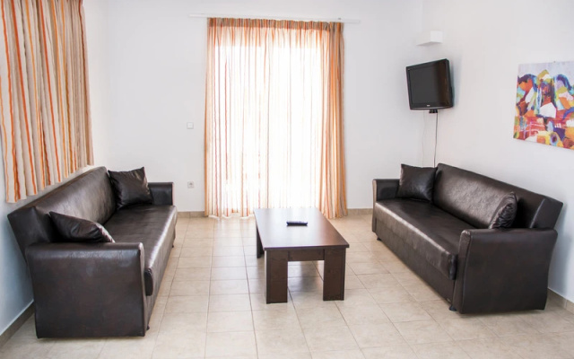 Gennadi Garden Apartments