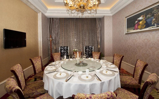 Best Western Sanhe Grand Hotel