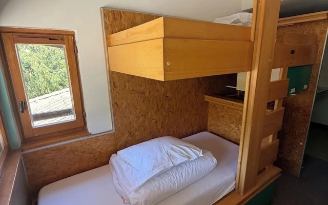 Auberge de Jeunesse HI Annecy