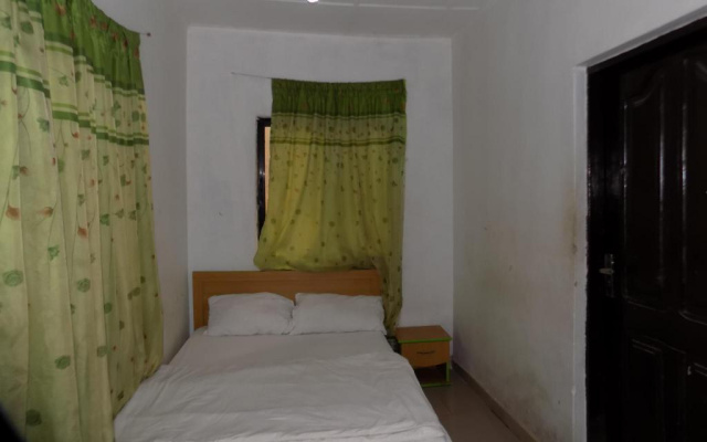 Royal Green Guest House