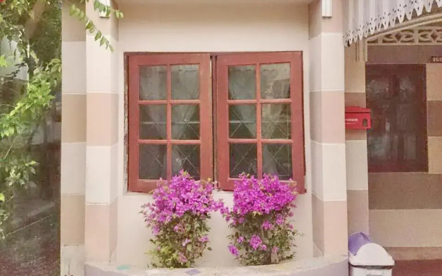Village House PM 12
