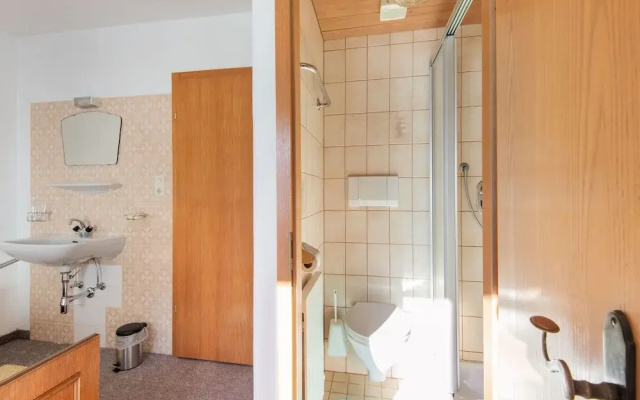 Chalet in Hainzenberg Near Ski Slopes