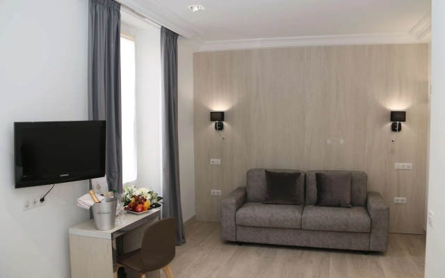 Golden Tulip Cannes hotel de Paris