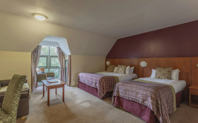 Silverbirch Hotel