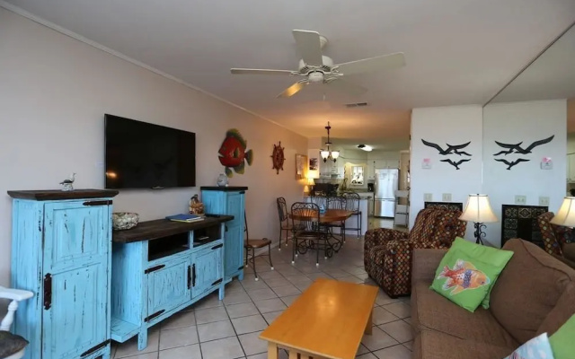Reel Dreams Apartment 2 Bedroom
