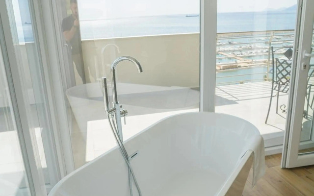 B&B Lilibeth Luxury Suites - Marina D'Arechi
