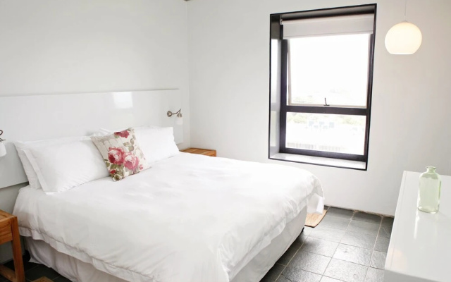 Dash Apartments