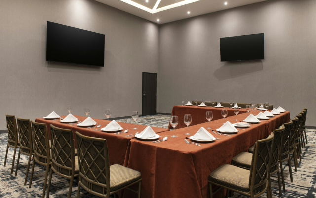 Homewood Suites By Hilton Saltillo