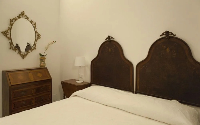 Demetra Rooms