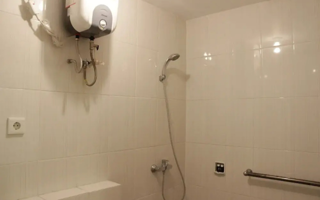 Homey and Chic 2BR Apartment Newton Residence