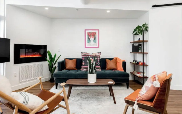 3198: Bohemian Hideaway at Rino Art Lofts