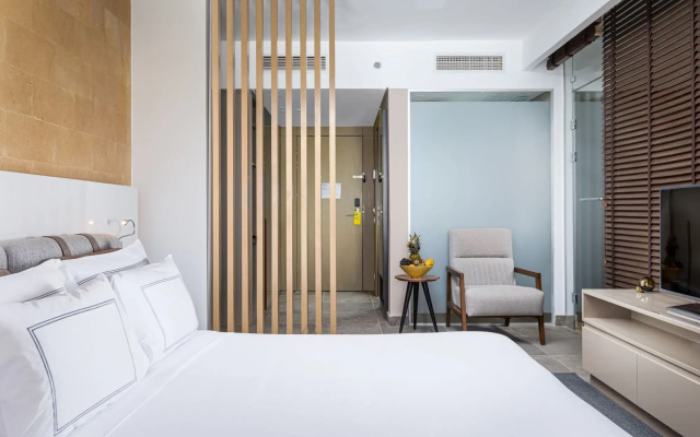 The G Hotel Seashell
